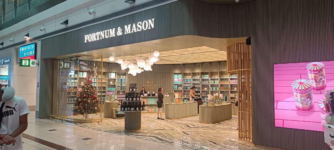 Fortnum and Mason retail fitout Dubai Airport
